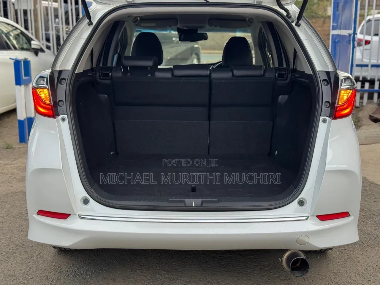 Honda Fit Shuttle 2019 White