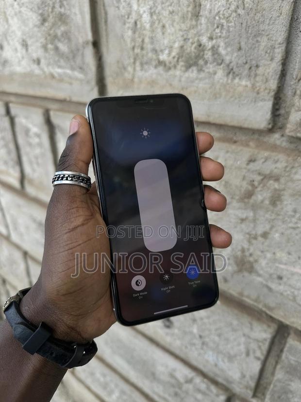 Apple iPhone XS Max 256 GB White - thumbnail 4