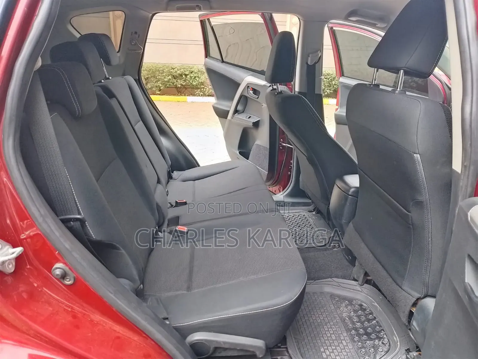 Toyota RAV4 2016 Red