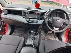 Toyota RAV4 2016 Red