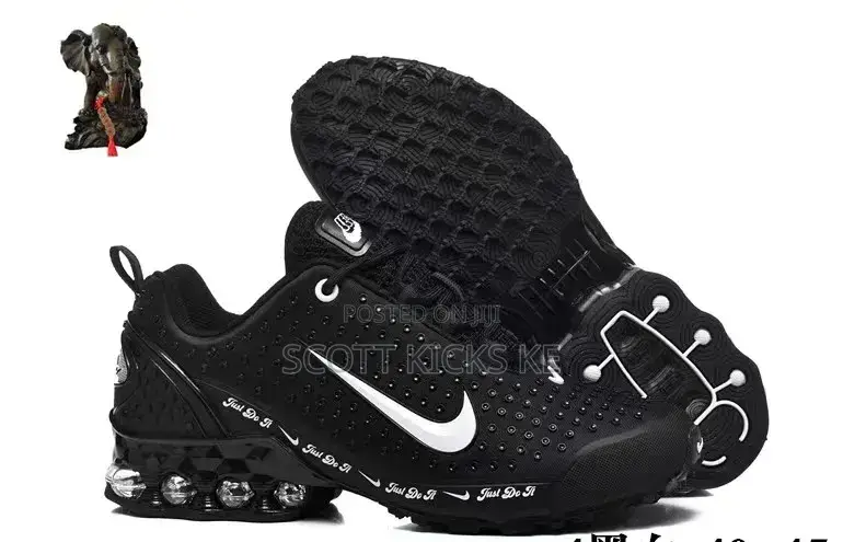 Nike Men Sneakers