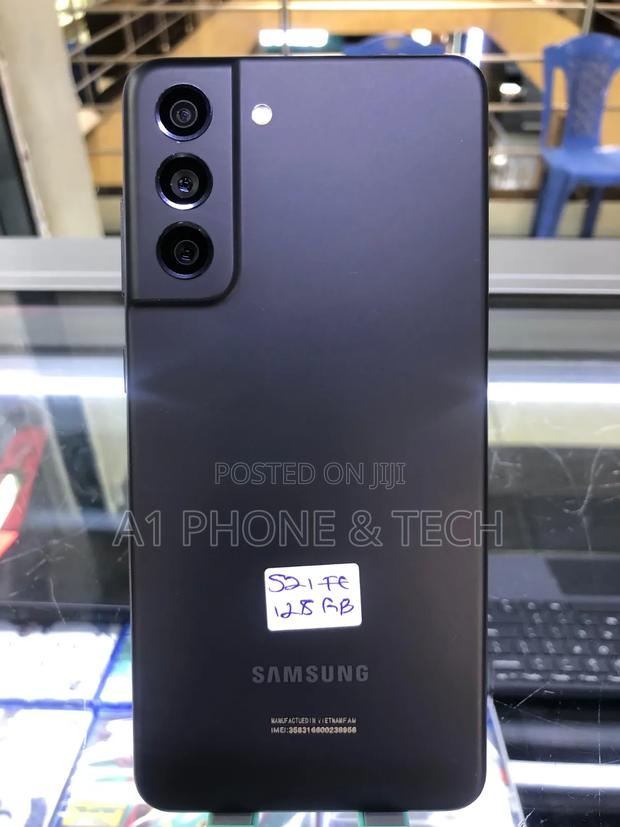 Samsung Galaxy S21 FE 128 GB Black - thumbnail 3