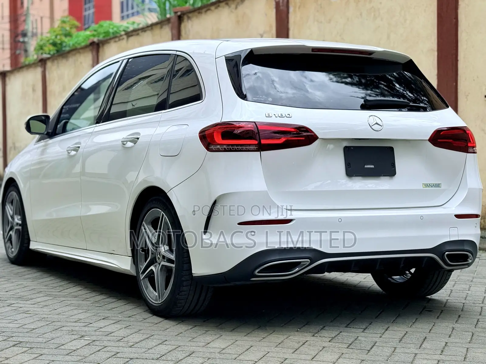 Mercedes-Benz B-Class B180 Petrol 2020 Pearl