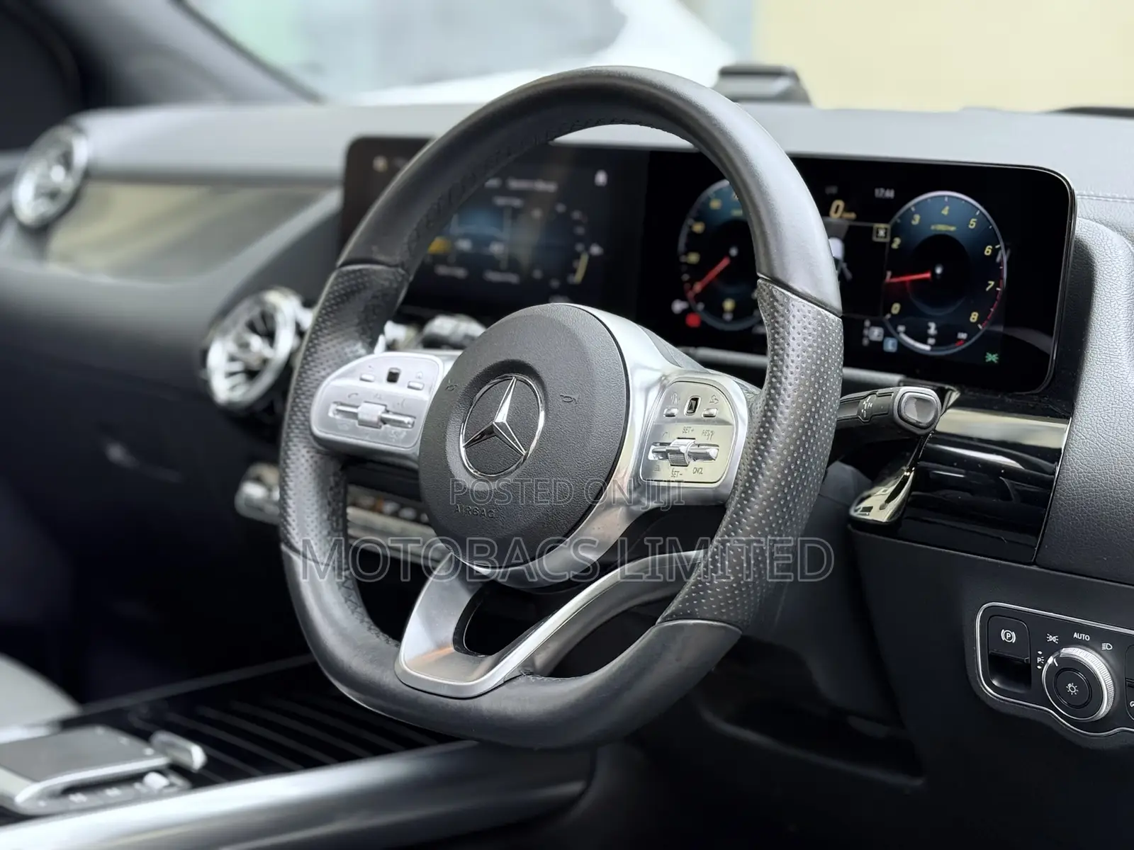 Mercedes-Benz B-Class B180 Petrol 2020 Pearl