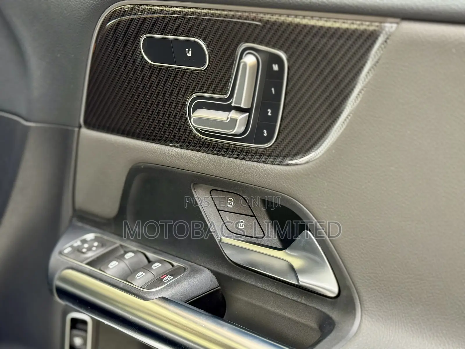 Mercedes-Benz B-Class B180 Petrol 2020 Pearl