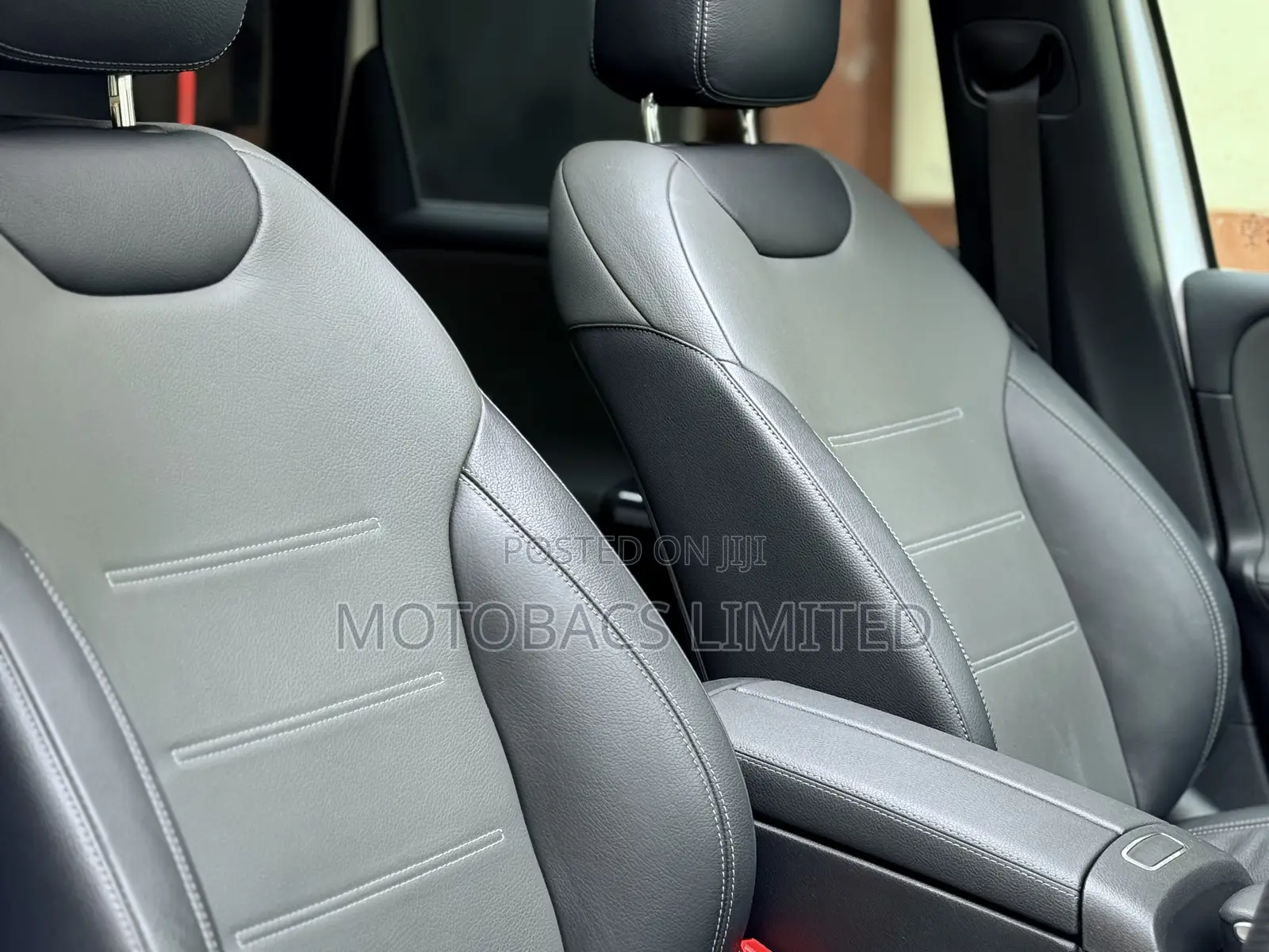 Mercedes-Benz B-Class B180 Petrol 2020 Pearl