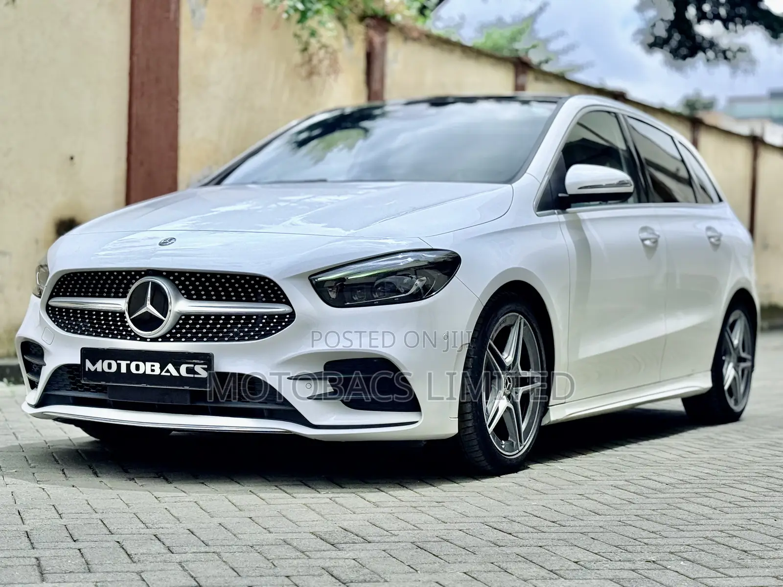 Mercedes-Benz B-Class B180 Petrol 2020 Pearl