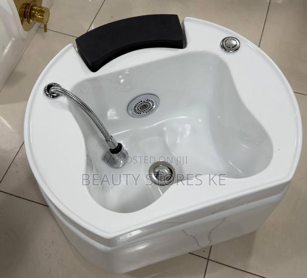 Oval Shape Fibre Footspa Massager