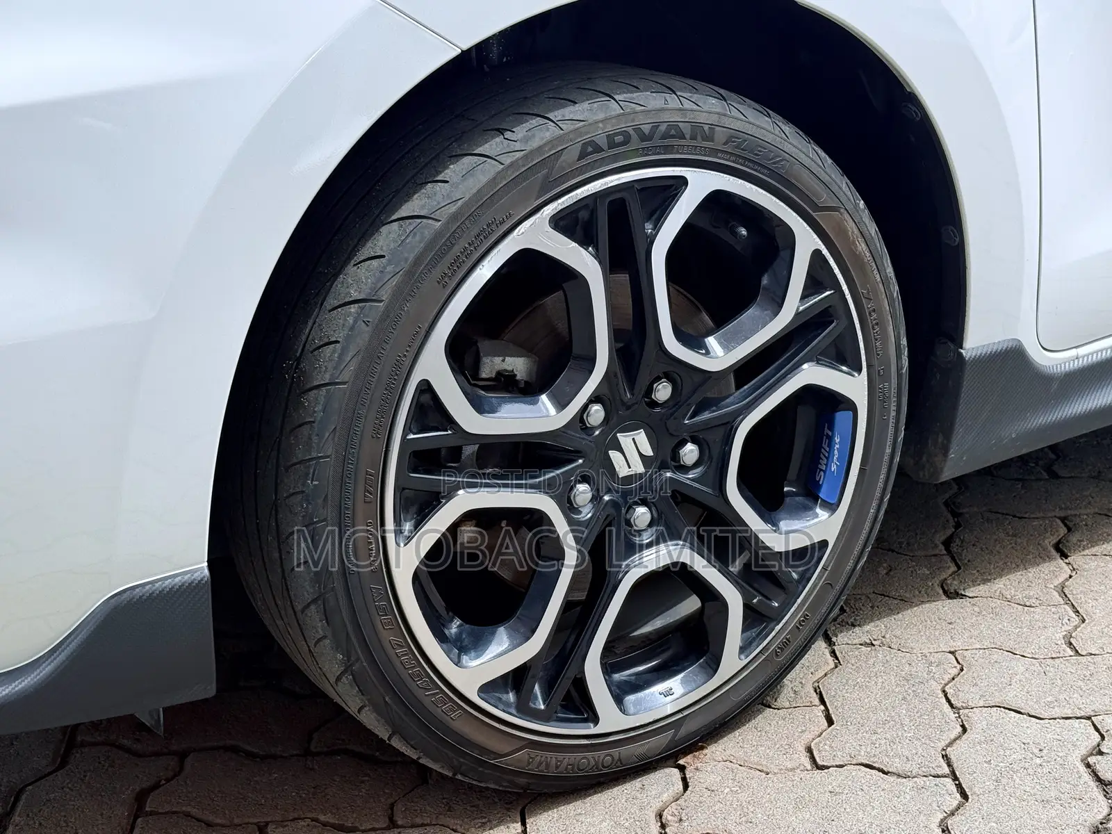 Suzuki Swift Sport 2019 White
