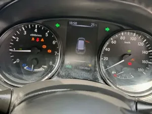 Nissan X-Trail 2.0 Hybrid AWD 2018 Black