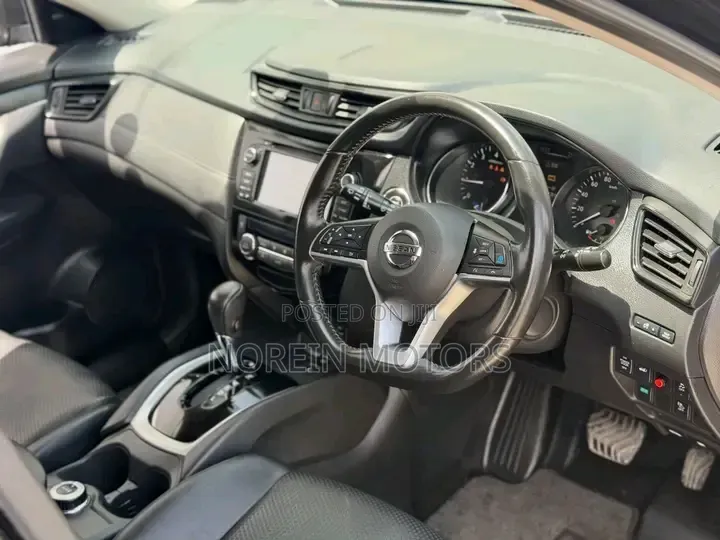 Nissan X-Trail 2.0 Hybrid AWD 2018 Black