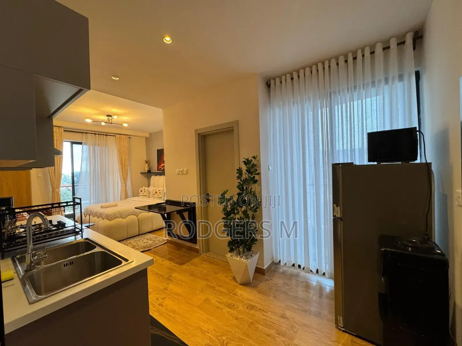 Furnished Studio Apartment in State House Area for rent