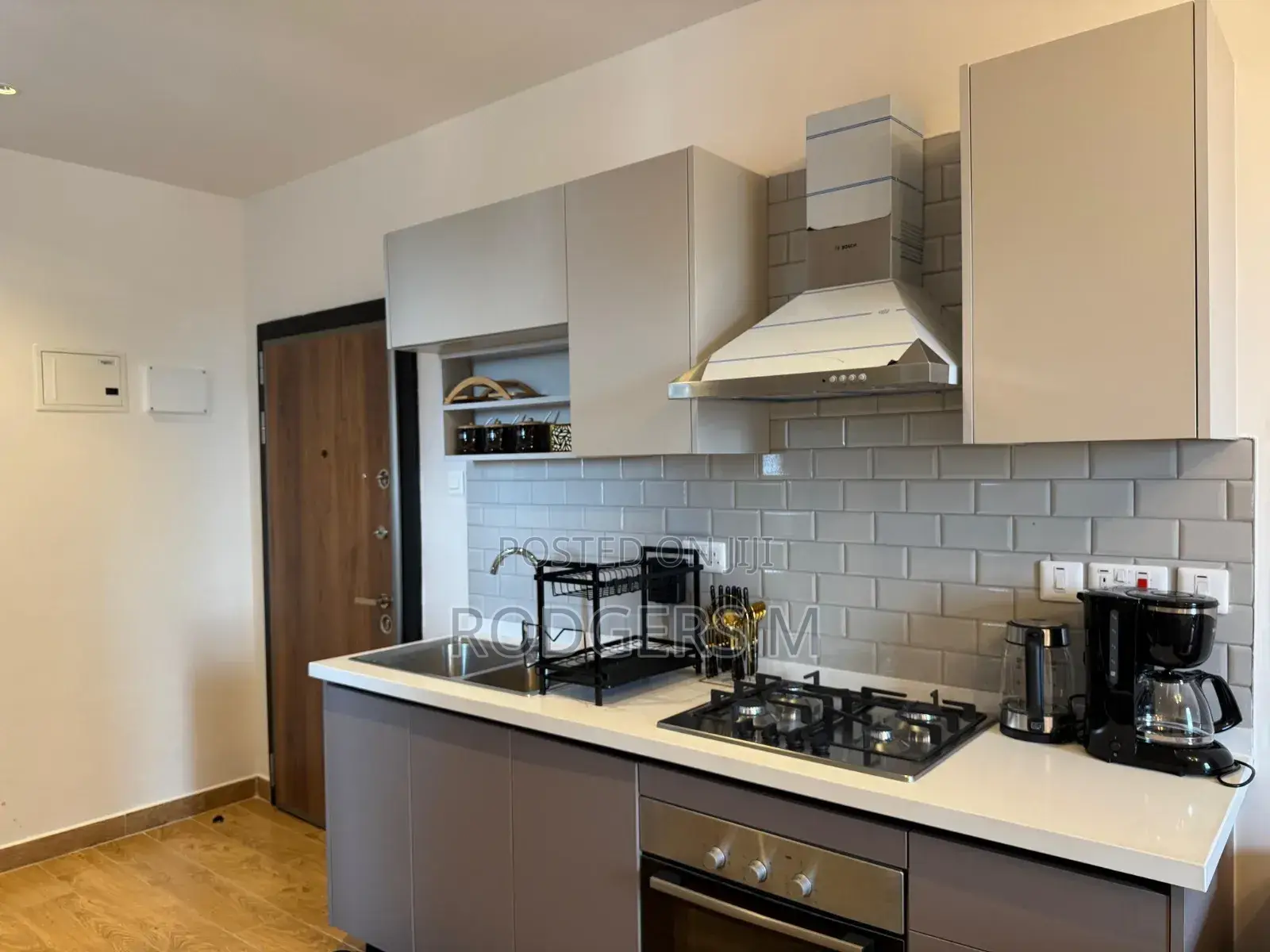 Furnished Studio Apartment in State House Area for rent