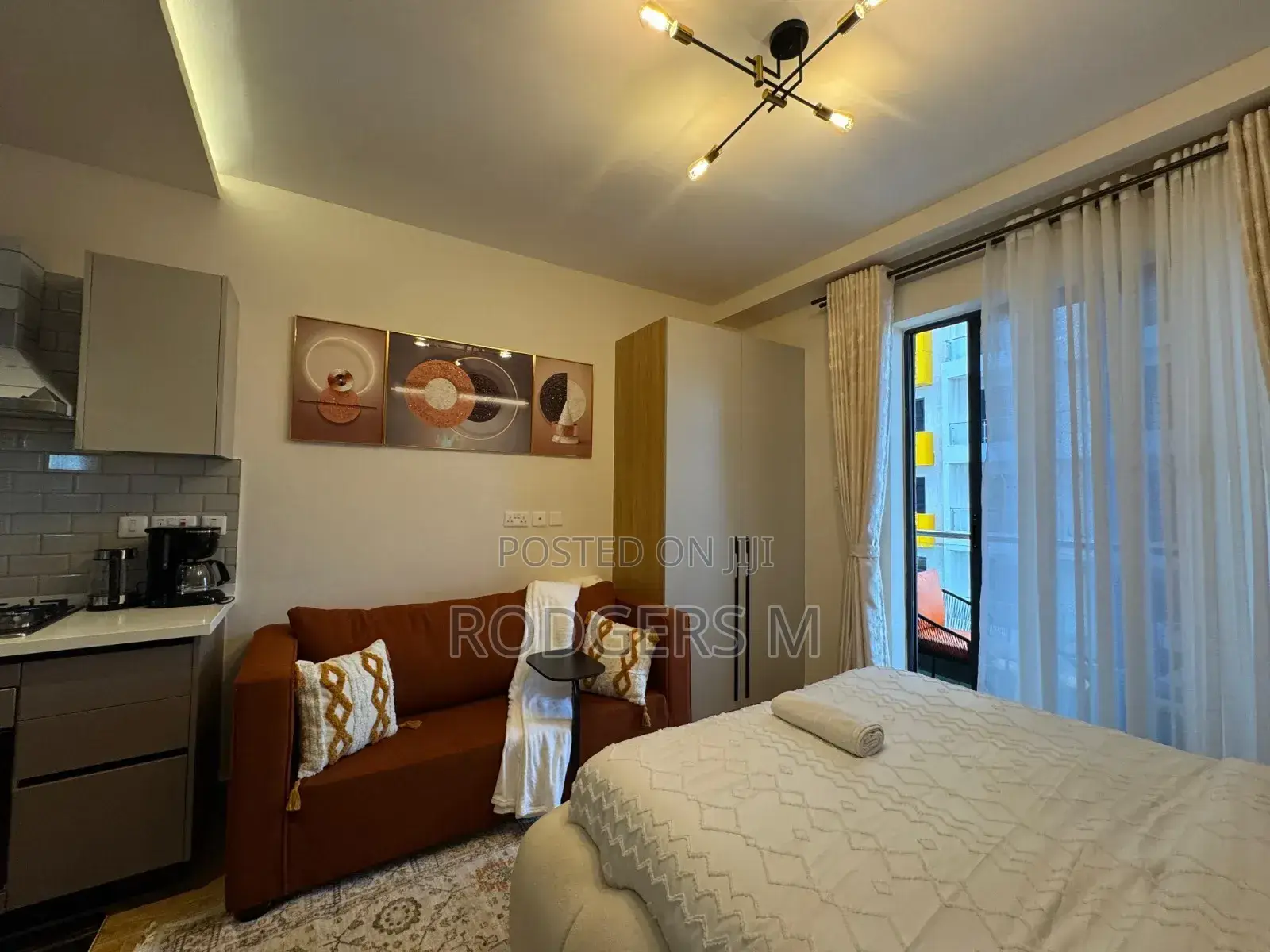 Furnished Studio Apartment in State House Area for rent