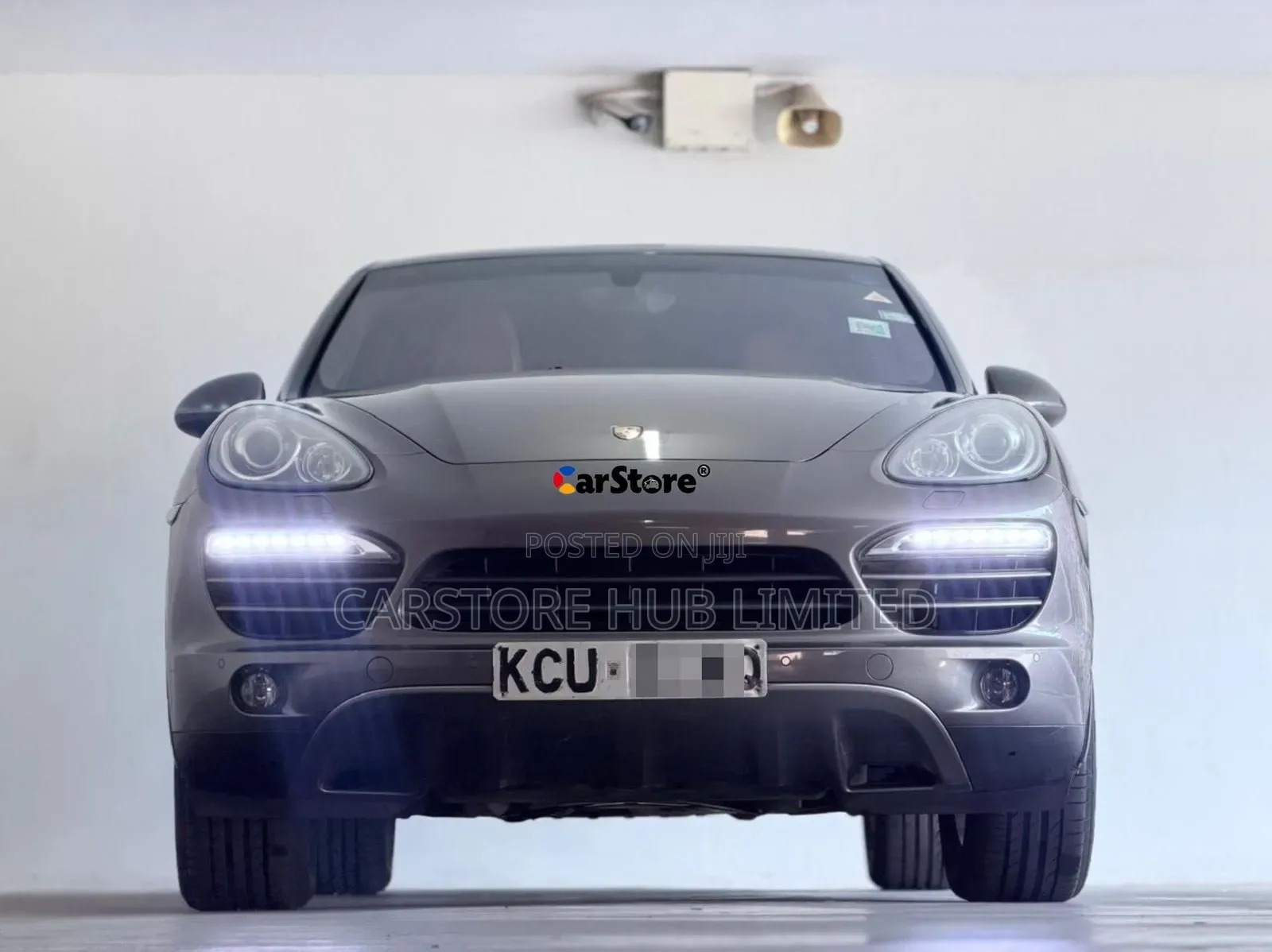 Porsche Cayenne Diesel 2012 Brown