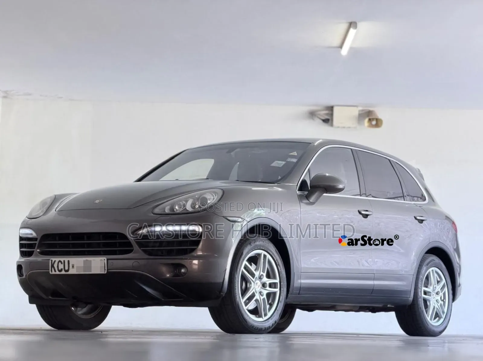 Porsche Cayenne Diesel 2012 Brown