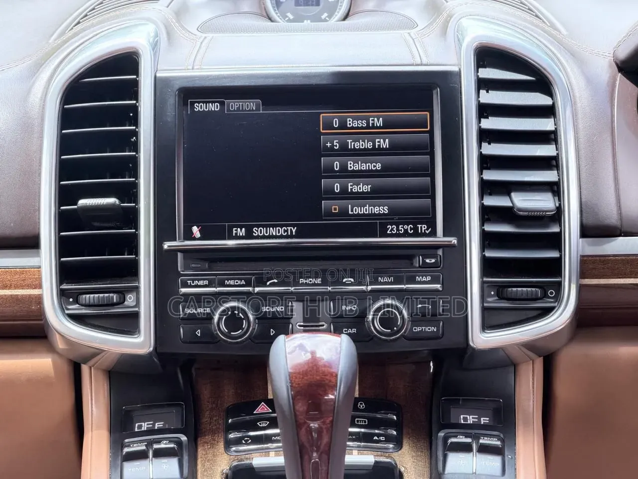 Porsche Cayenne Diesel 2012 Brown