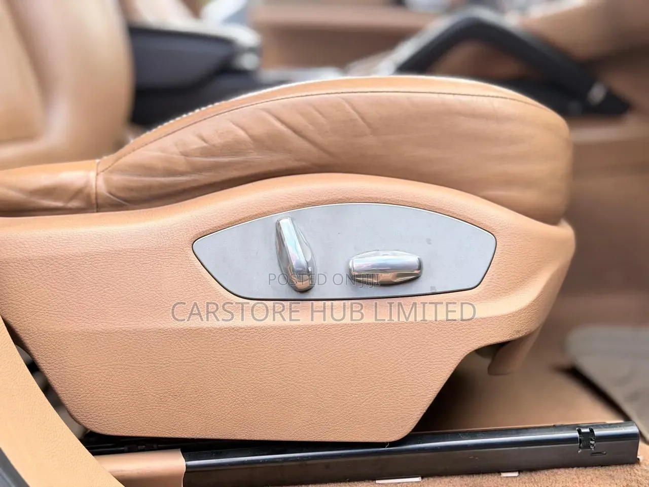 Porsche Cayenne Diesel 2012 Brown