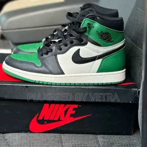 Air Jordan 1 Retro High "Pine Green"
 Sizes 38_45.