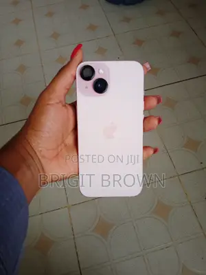 Apple iPhone 15 128 GB Pink