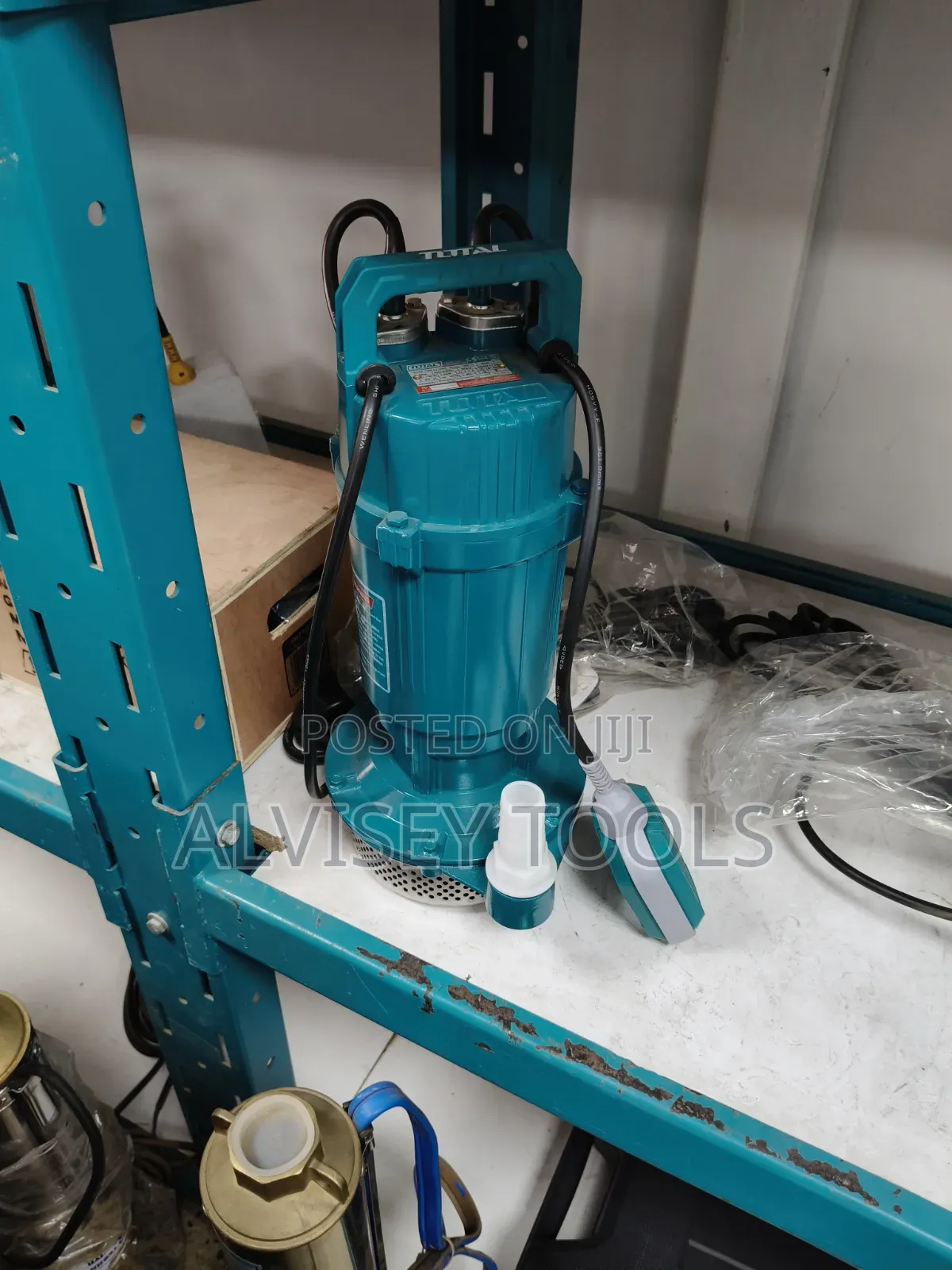 Total 1hp Submersible Water Pump