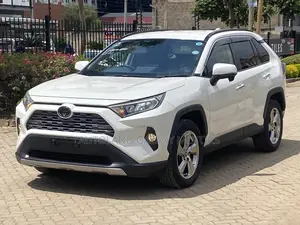 Toyota RAV4 2019 White