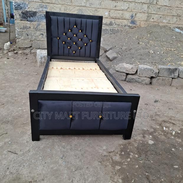 Refined Modern Mocket Bed on Offer!!