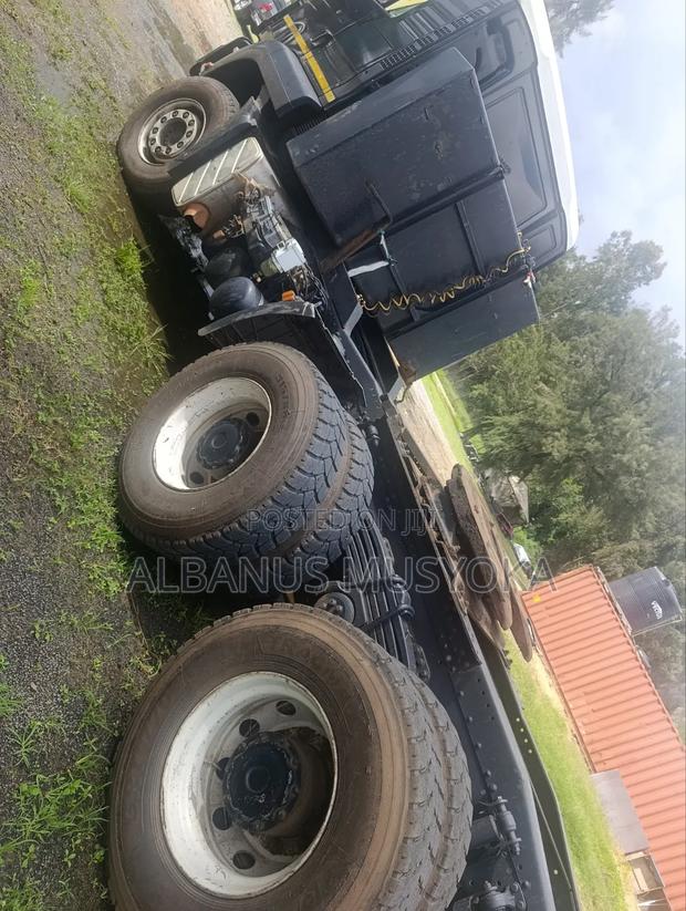 Truck Trailer - thumbnail 4
