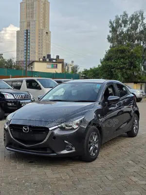 Mazda Demio 2018 Gray