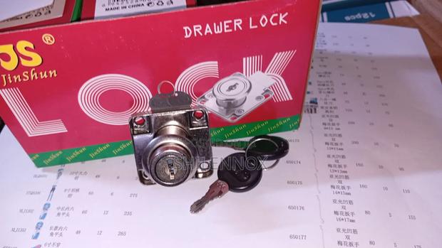 Quality Drawer Lock