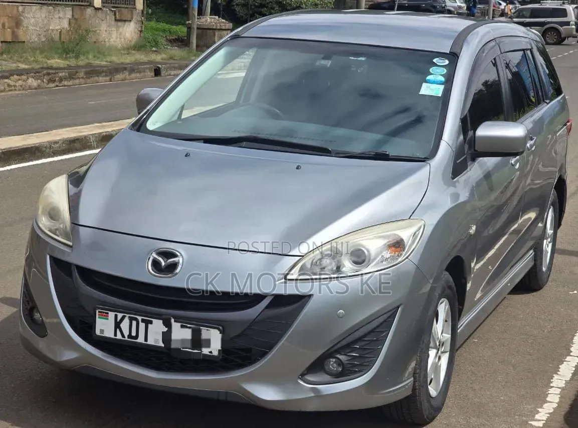 Mazda Premacy 2017 Silver