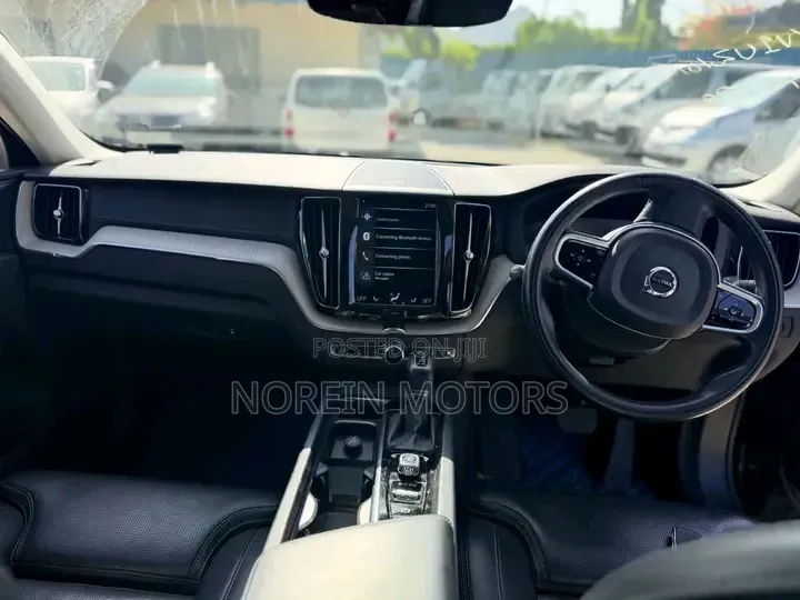 Volvo XC60 2019 Black
