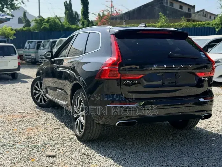 Volvo XC60 2019 Black