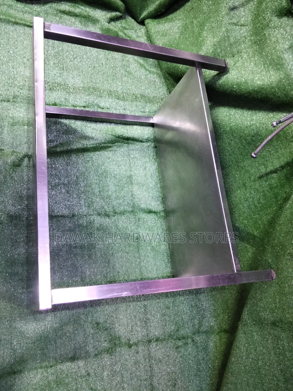 Commercial Table With a Lower Part