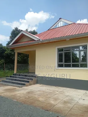 3bdrm Bungalow in Kamiti Road, Kiambu CBD for rent