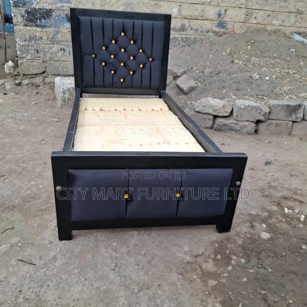 Relaxation Bed Modern Mocket Bed on Offer!!