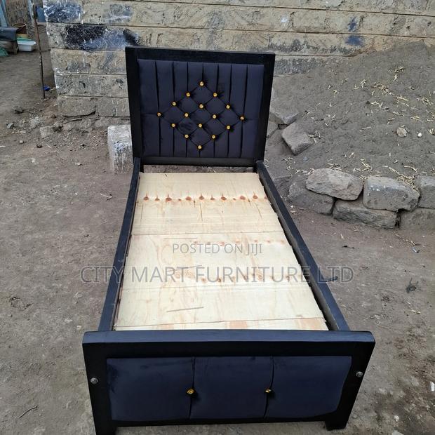Polished Modern Mocket Bed on Offer!!