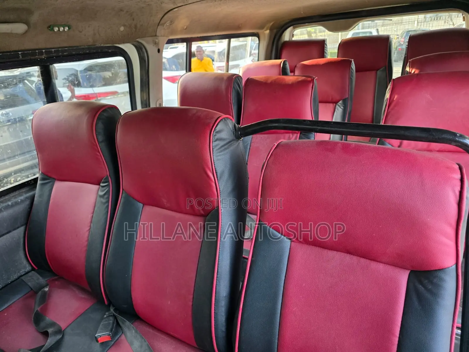 Toyota HiAce 2014 White