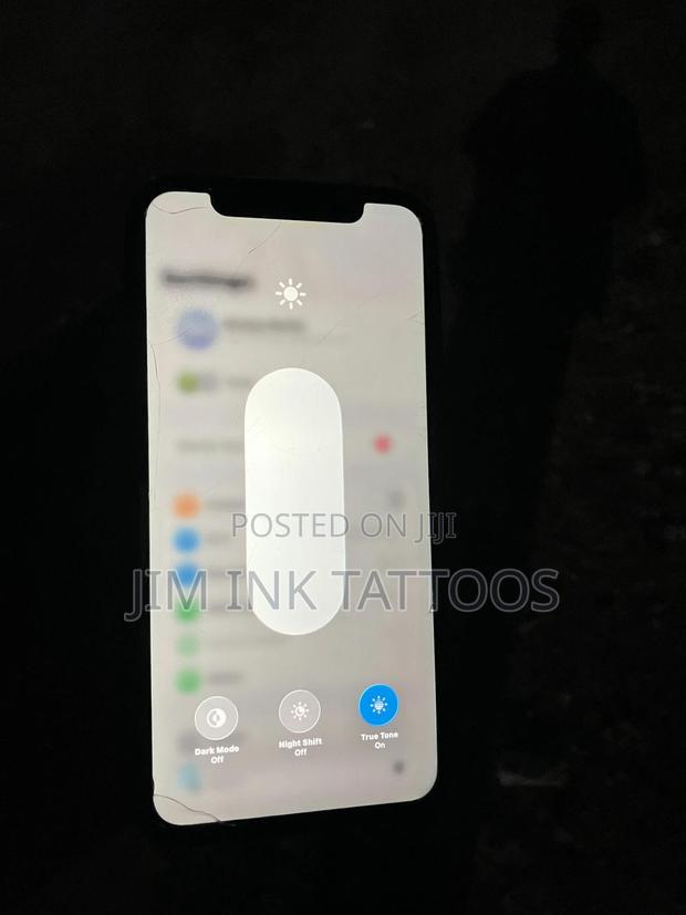 Apple iPhone 11 64 GB Black