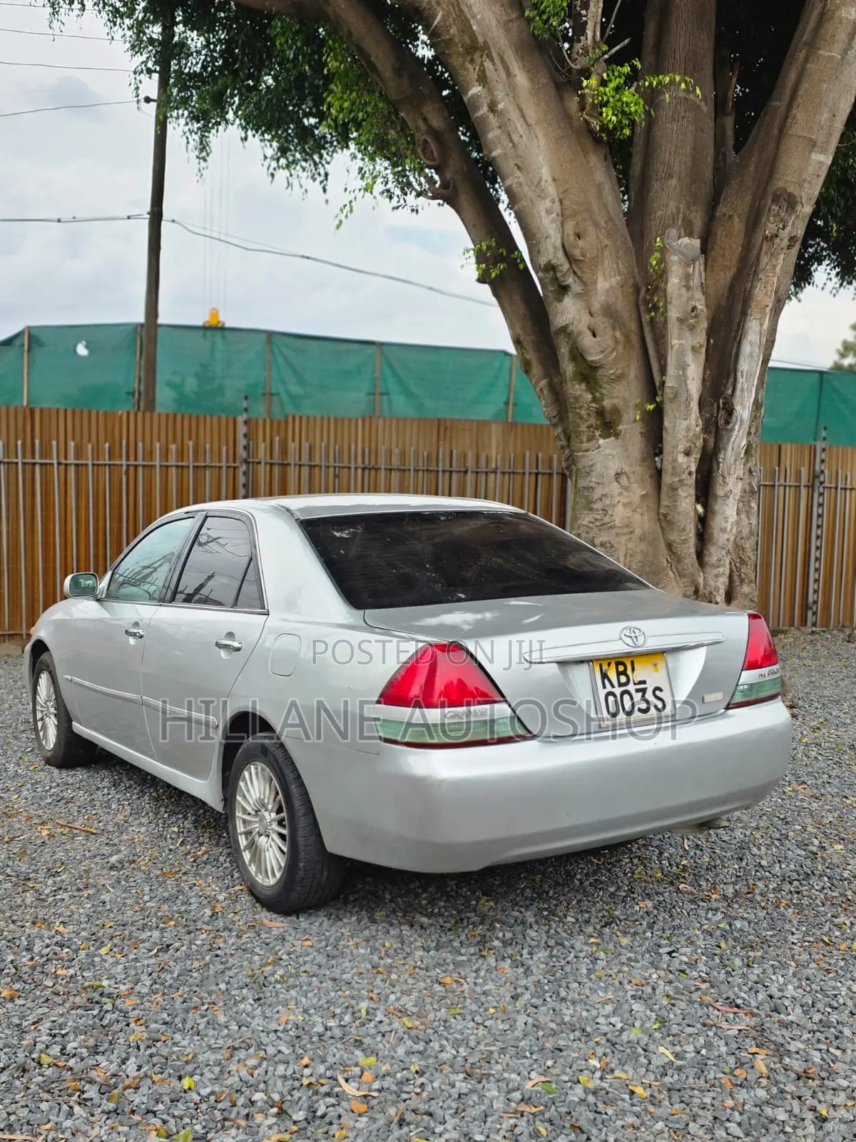 Toyota Mark II 2004 Silver