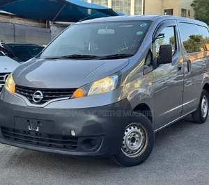 Nissan NV200 S 2018 Gray