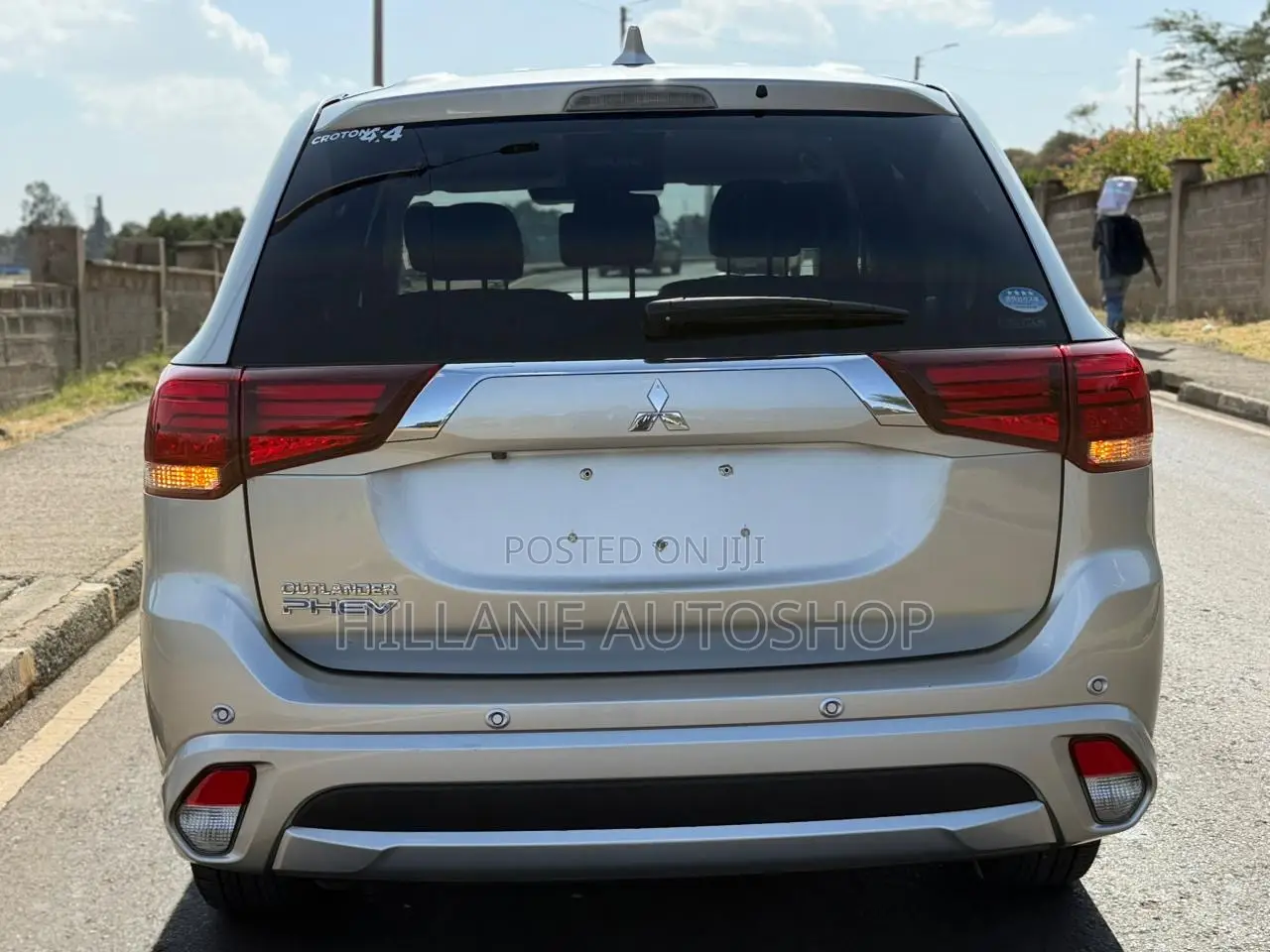 Mitsubishi Outlander 2018 Silver