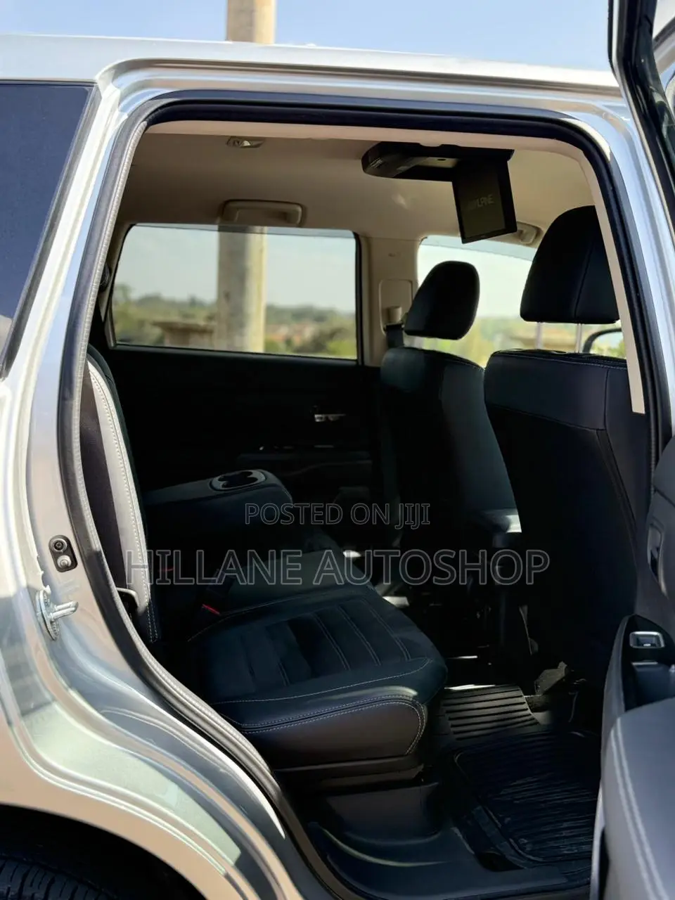 Mitsubishi Outlander 2018 Silver