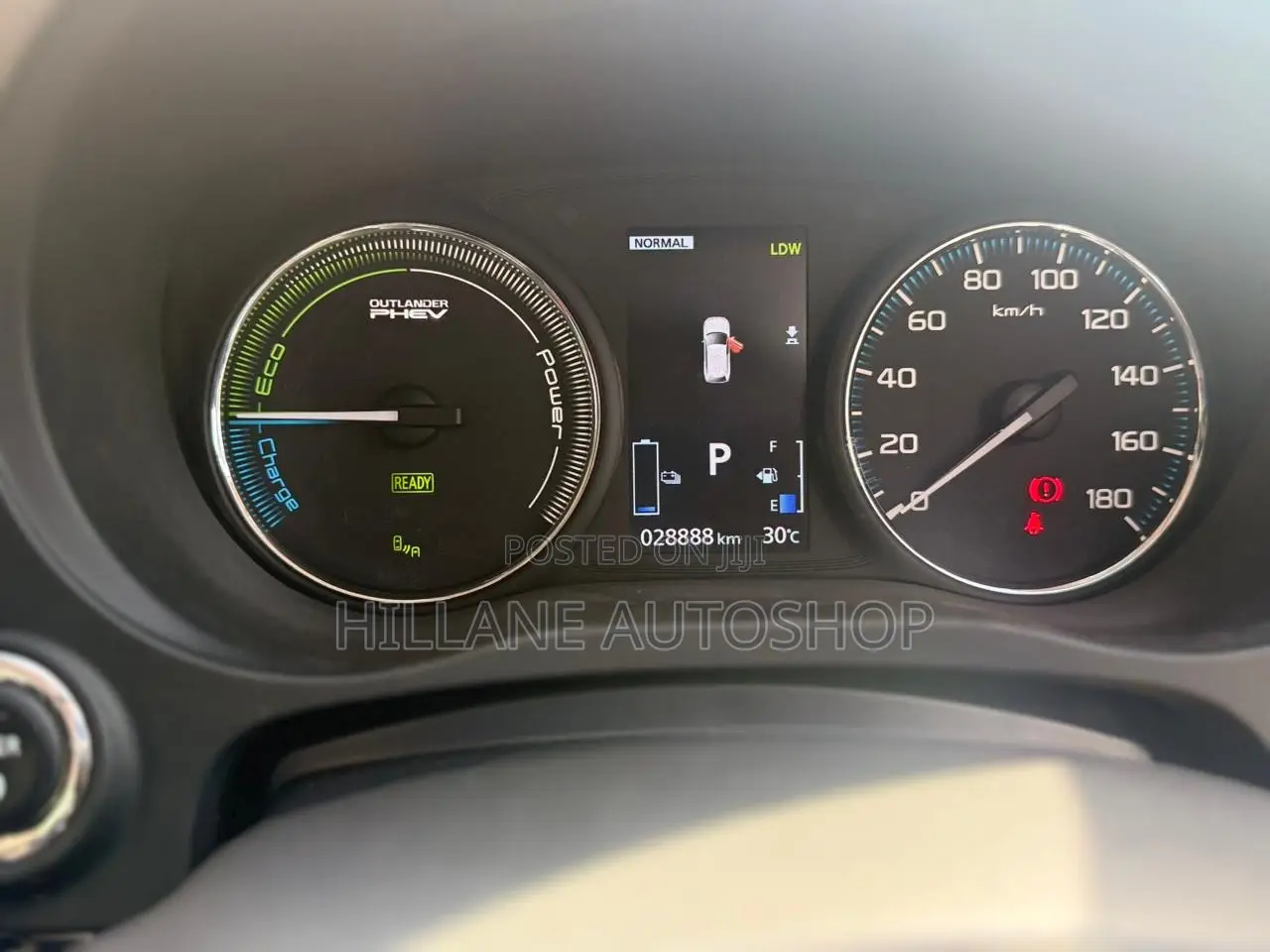 Mitsubishi Outlander 2018 Silver