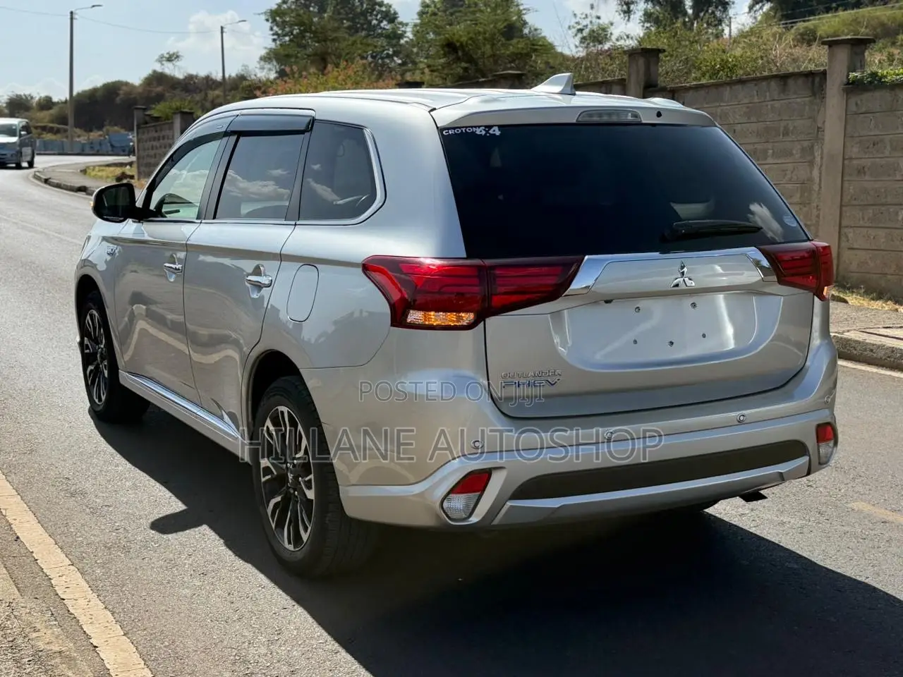 Mitsubishi Outlander 2018 Silver