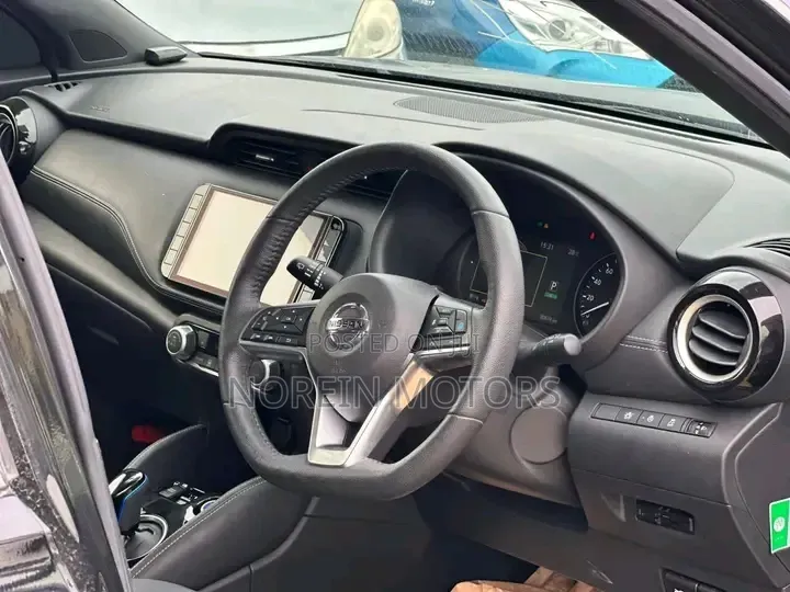 Nissan Kicks 2020 Matt Black
