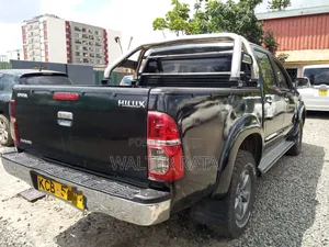Toyota Hilux 3.0 D-4D Double Cab 4x4 Raider 2007 Black