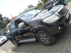 Toyota Hilux 3.0 D-4D Double Cab 4x4 Raider 2007 Black