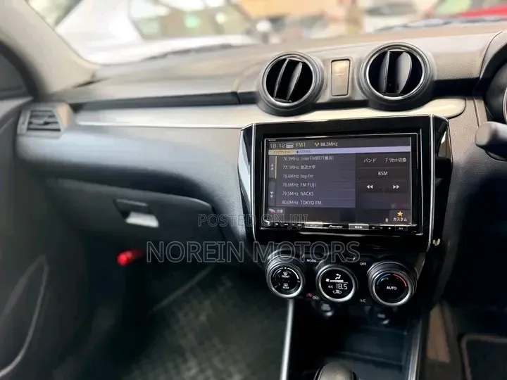 Suzuki Swift 2018 Black
