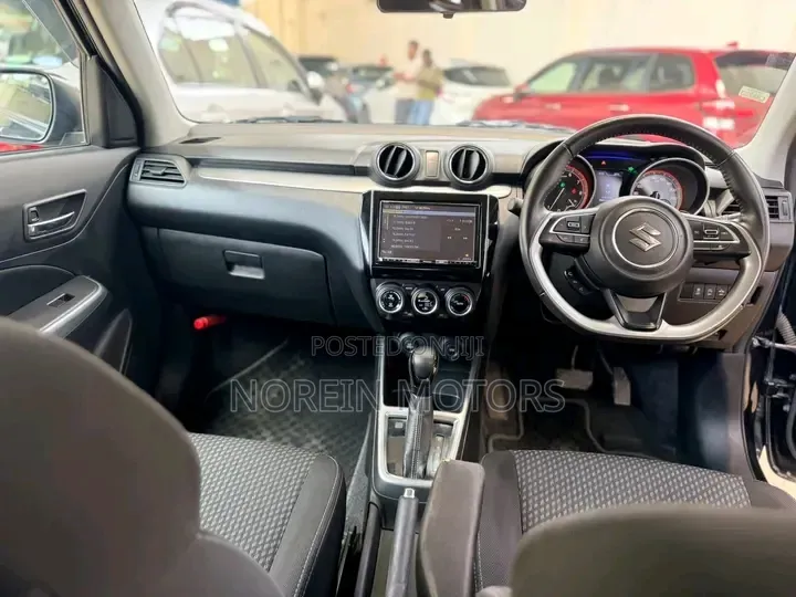 Suzuki Swift 2018 Black